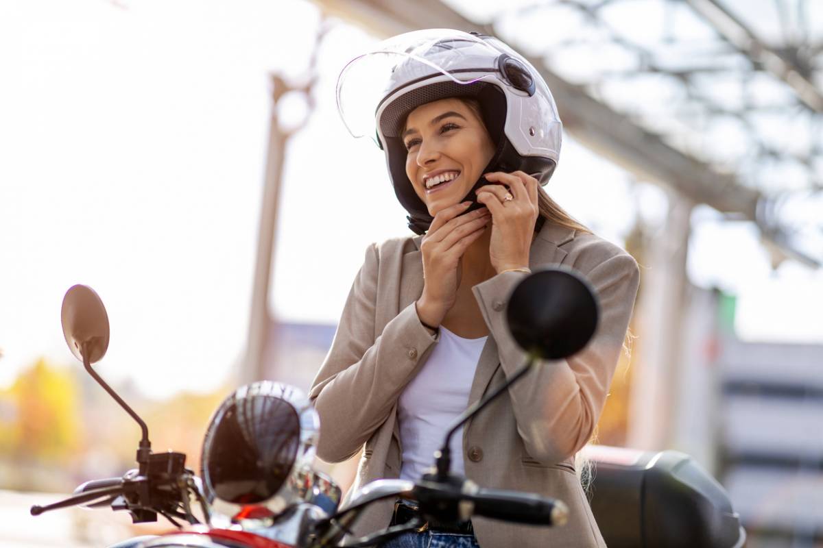 découvrez les critères essentiels pour bien choisir une assurance moto à la réunion et être bien protégé sur les routes de l'île.