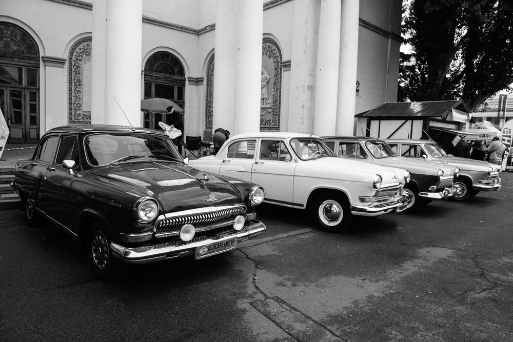 découvrez notre assurance pour voiture de collection, conçue spécialement pour protéger vos véhicules rares et précieux. bénéficiez d'une couverture sur mesure et d'un service dédié pour garantir la sécurité et la valeur de vos classiques.