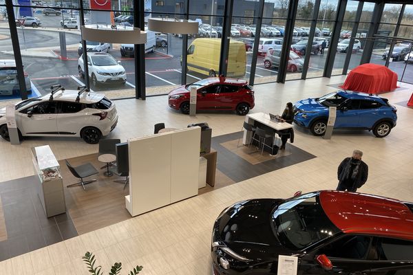 découvrez l'univers passionnant de l'automobile, des dernières innovations aux conseils d'entretien. informez-vous sur les modèles populaires, les tendances du marché et les technologies du futur. que vous soyez passionné de mécanique ou à la recherche d'un nouveau véhicule, trouvez ici toutes les informations nécessaires.